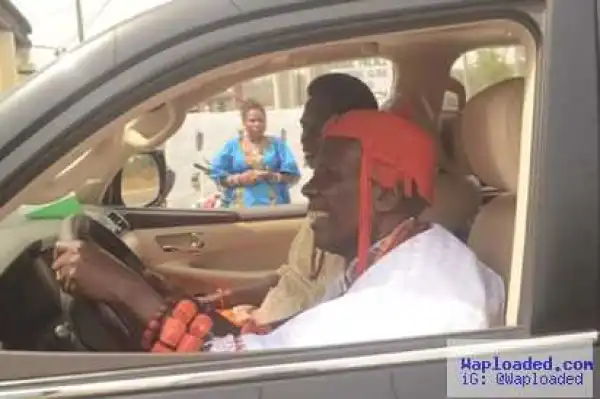 99-year-old Delta Monarch Who Reads Without Glasses Tells His Secret